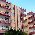 Elegant Baronessa Apart Apart Otel 3*