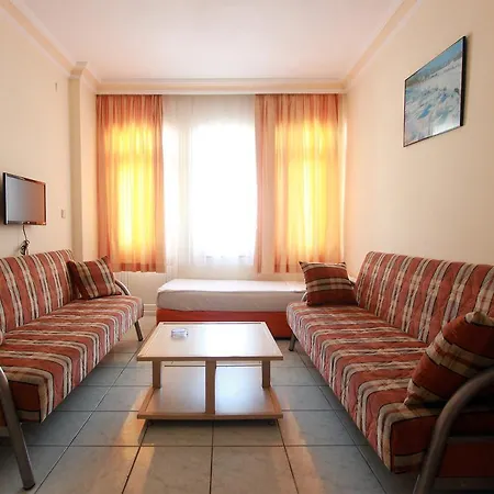 Elegant Baronessa Apart Ξενοδοχείο με διαμερίσματα 3*