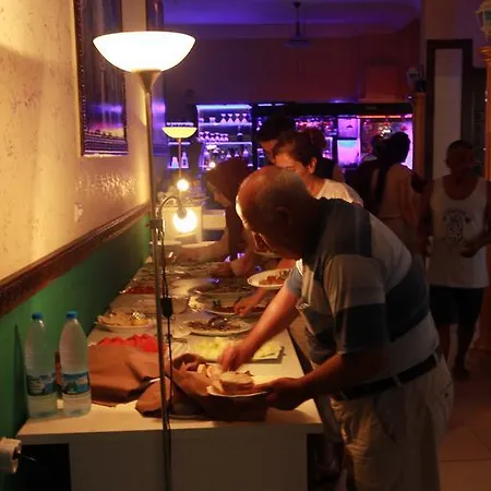 Elegant Baronessa Apart Αλάνια