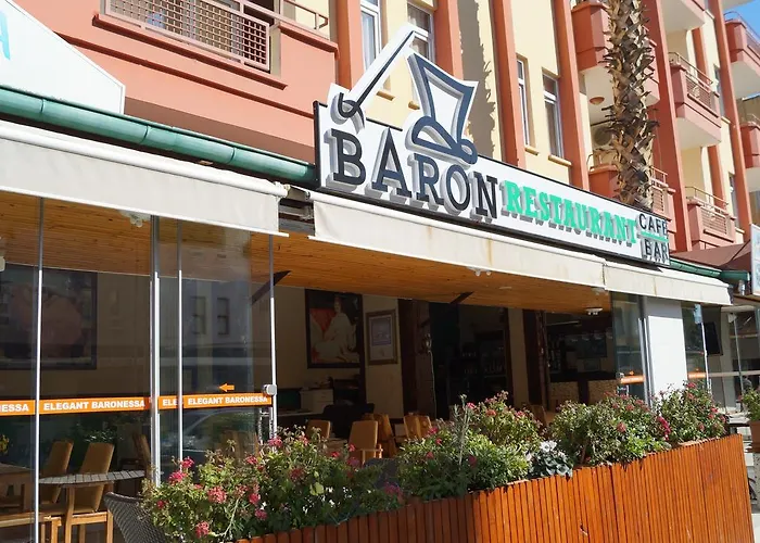Apartahotel Elegant Baronessa Apart 3*